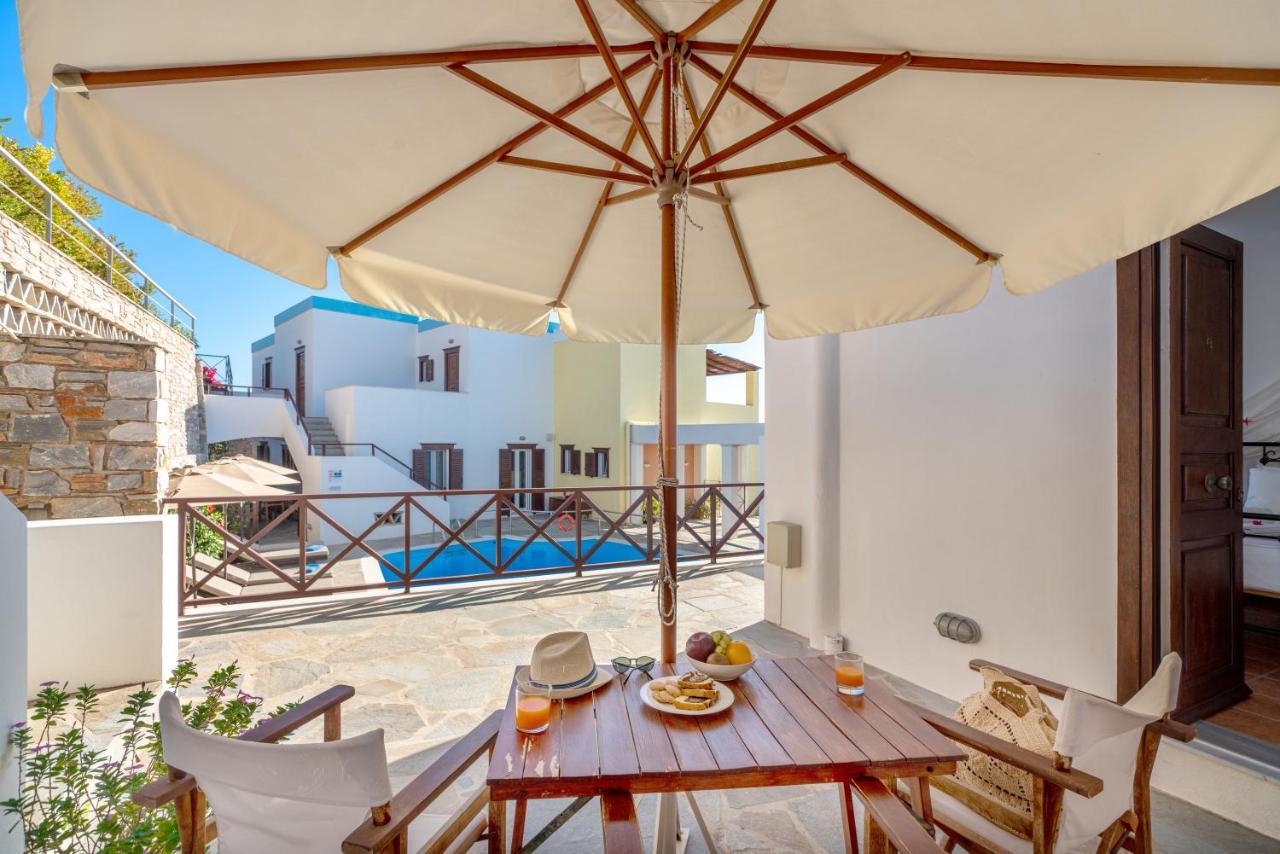 Reggina'S Apartments Finikas  Exterior photo