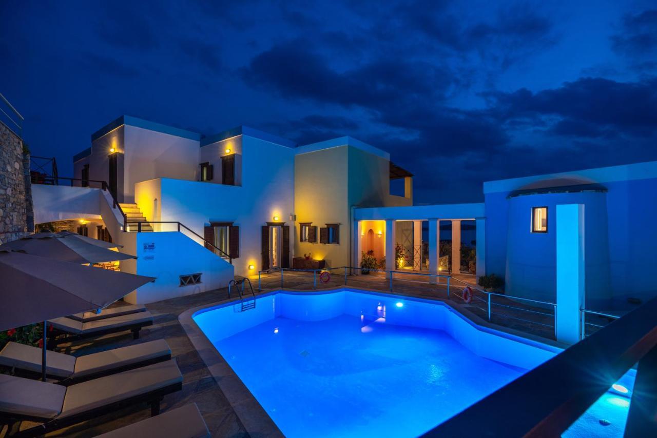 Reggina'S Apartments Finikas  Exterior photo